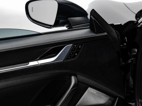 Used 2020 Porsche 911 Carrera 4S image 69