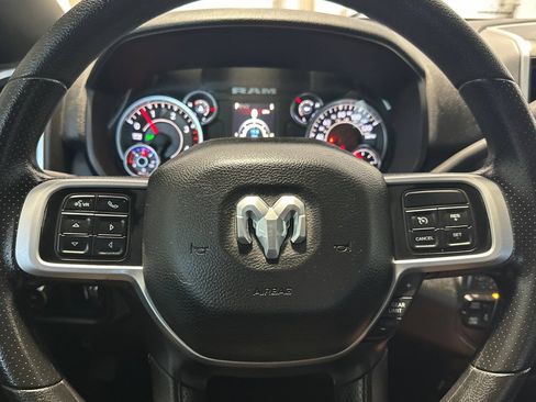 Used 2022 RAM 2500 Big Horn AWD/4WD image 22