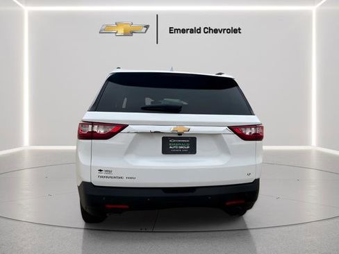 Used 2020 Chevrolet Traverse LT image 7