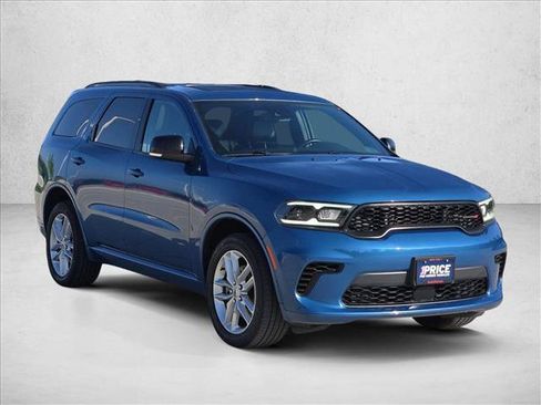 Used 2024 Dodge Durango GT AWD/4WD image 3