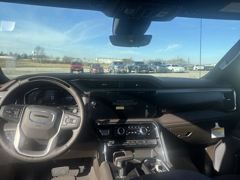 New 2026 GMC Sierra 1500 Denali image 10