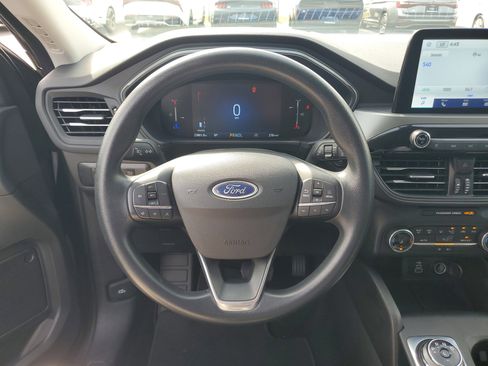 Used 2025 Ford Escape Active AWD/4WD image 25