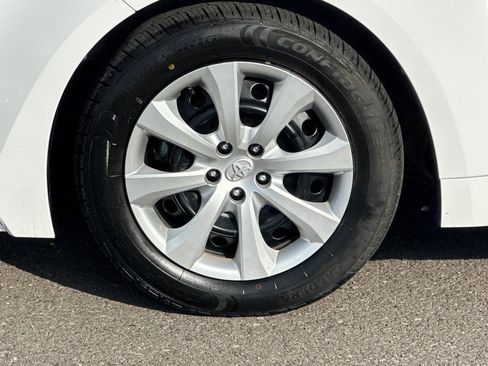 Used 2024 Toyota Corolla LE FWD image 25