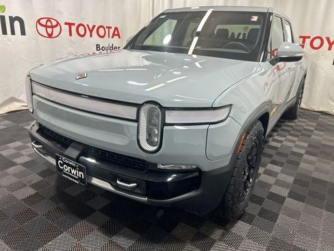 Used 2023 Rivian R1T Adventure image 3