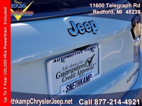 Certified 2022 Jeep Compass Limited image 28