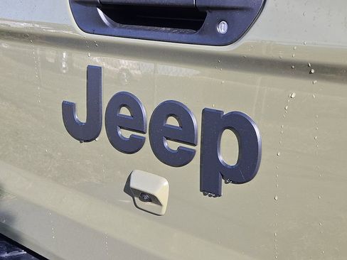 New 2026 Jeep Gladiator Sport image 5