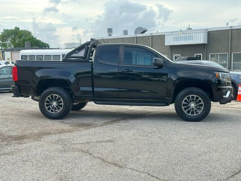 Used 2018 Chevrolet Colorado Z71 AWD/4WD image 8
