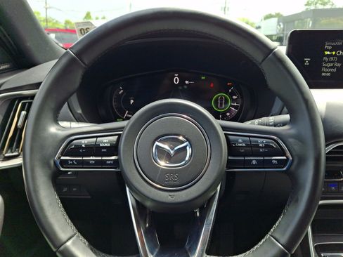 Certified 2025 MAZDA CX-90 Plug-In Hybrid w/ Premium Plus AWD/4WD image 23