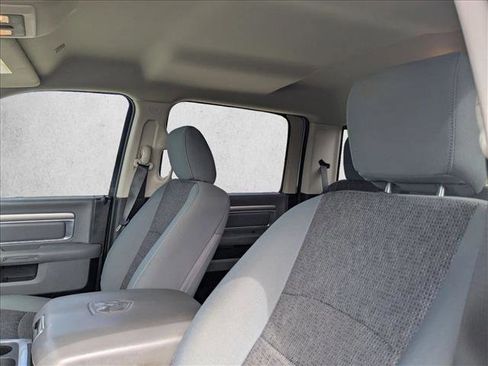 Used 2019 RAM 1500 Lone Star AWD/4WD image 14