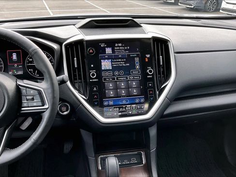 Used 2024 Subaru Ascent Touring image 6