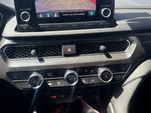 Used 2025 Acura Integra A-Spec FWD image 8