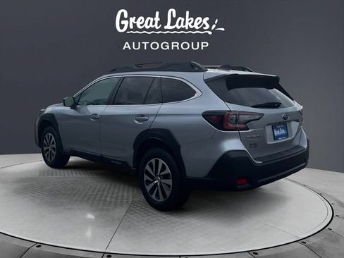 Certified 2025 Subaru Outback Premium AWD/4WD image 3