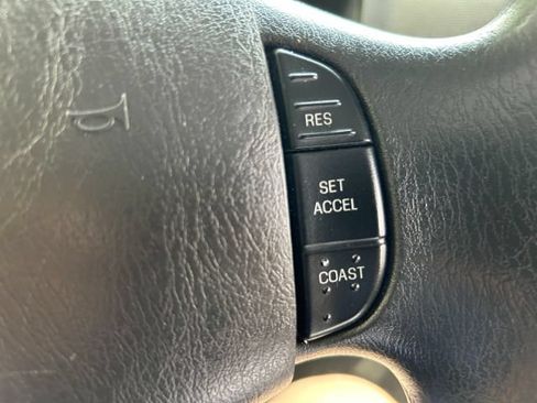 Used 2014 Ford E-350 and Econoline 350 Extended Super Duty RWD image 17