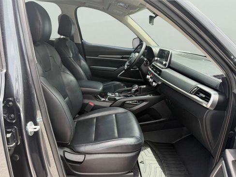Used 2020 Kia Telluride S w/ S 8 Passenger Seating Package FWD image 12