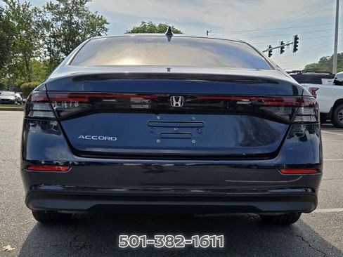 Used 2023 Honda Accord EX image 6