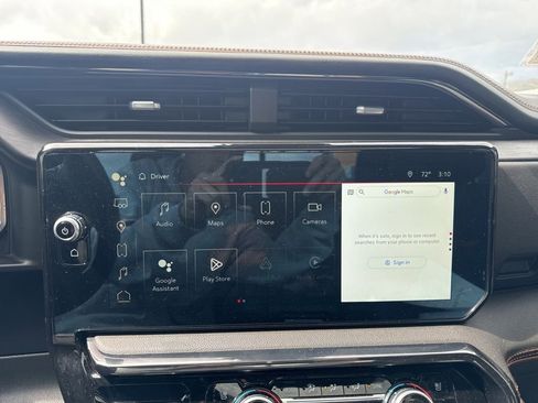 Used 2022 GMC Sierra 1500 AT4 w/ AT4 Premium Package AWD/4WD image 17