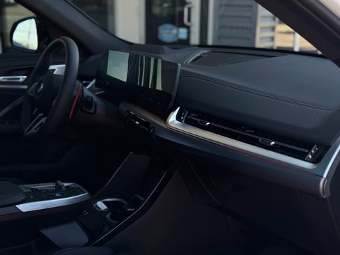 Used 2025 BMW X2 M35i image 16