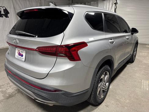 Used 2023 Hyundai Santa Fe SE FWD image 7