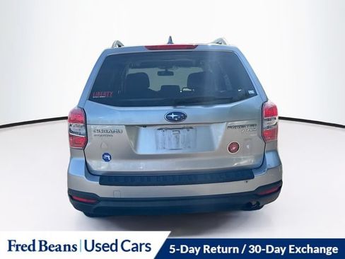 Used 2016 Subaru Forester 2.5i Premium w/ Popular Package #2 AWD/4WD image 8