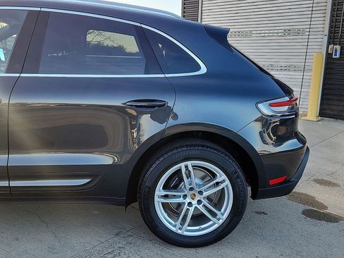 New 2026 Porsche Macan image 7