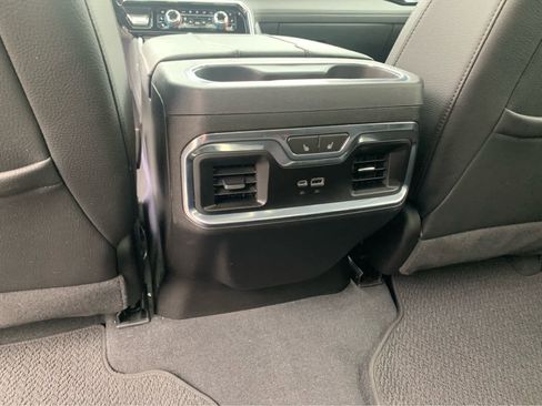 Used 2024 GMC Sierra 3500 Denali w/ Denali Reserve Package AWD/4WD image 24