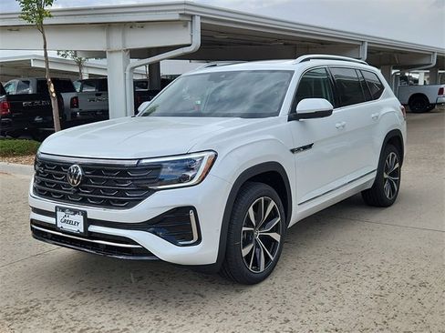 New 2026 Volkswagen Atlas SEL Premium R-Line image 4