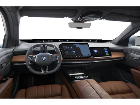 New 2027 BMW i7 xDrive60 w/ Executive Package AWD/4WD image 4