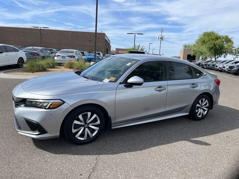 Used 2023 Honda Civic LX image 1