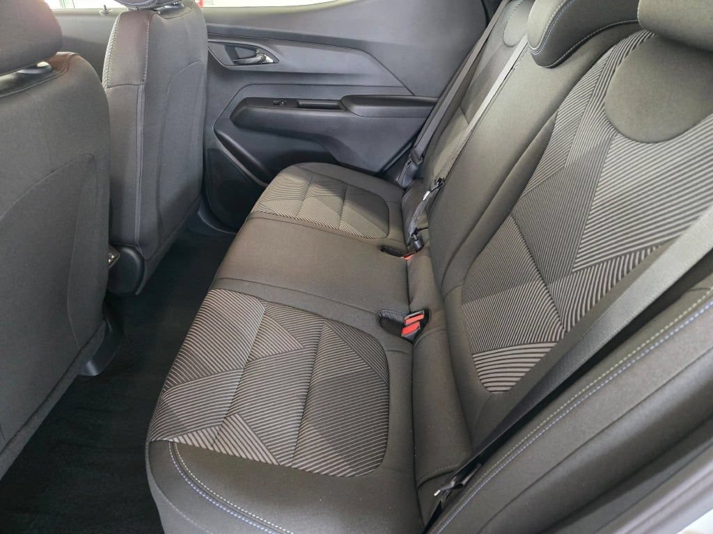 New 2027 Chevrolet Bolt LT w/ Comfort Package FWD image 16