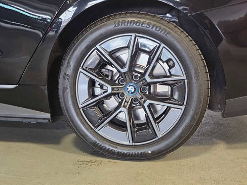 Certified 2023 BMW i4 eDrive35 w/ Premium Package RWD image 8