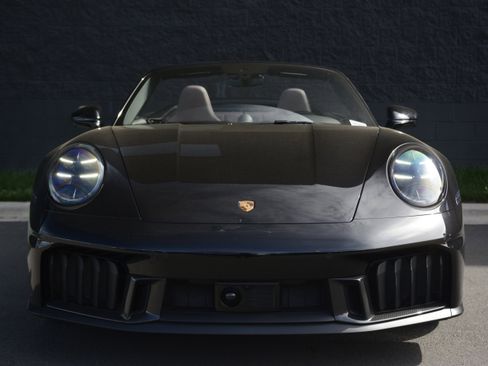 Certified 2026 Porsche 911 GTS image 10