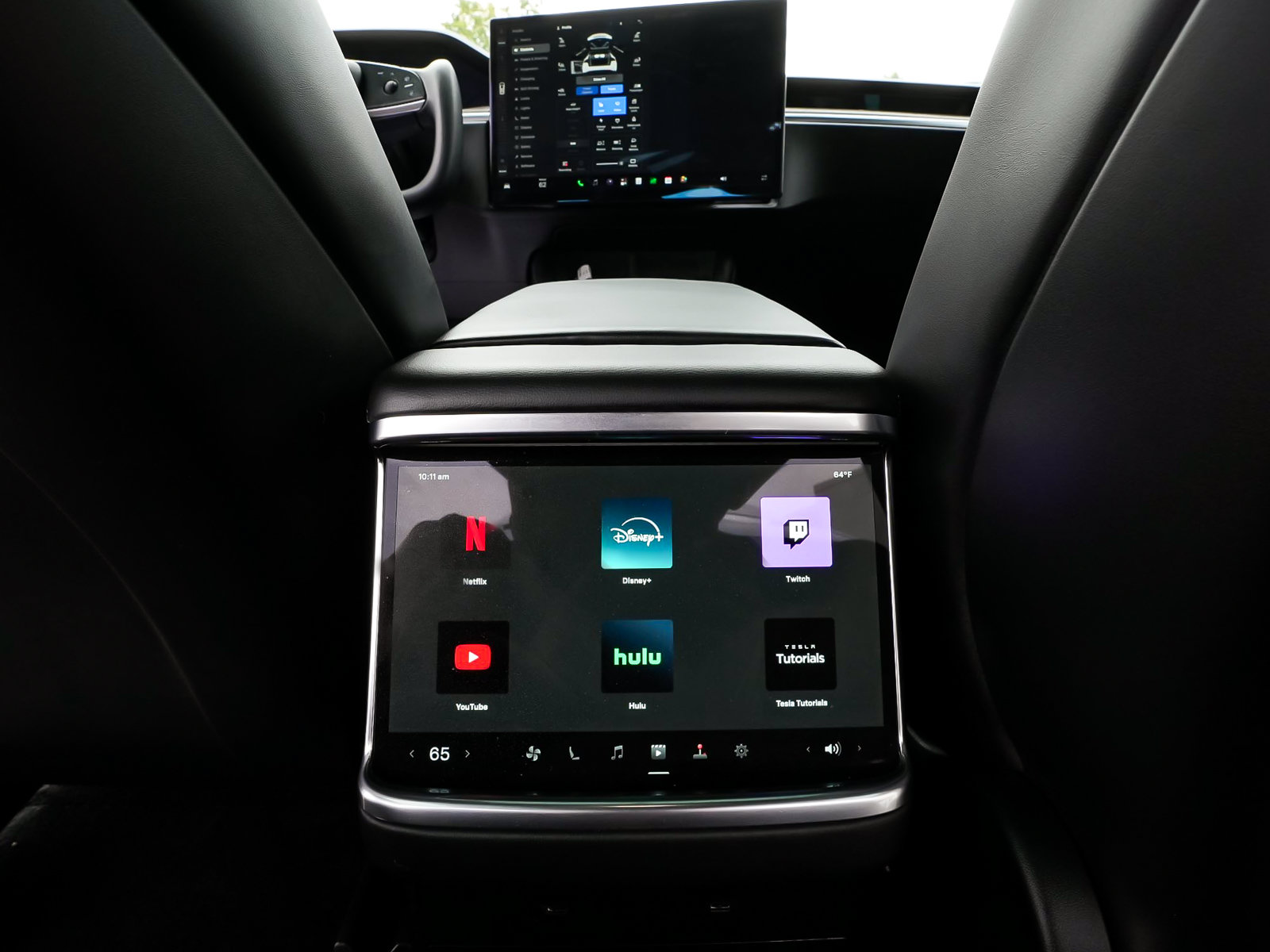 Used 2023 Tesla Model X AWD/4WD image 34