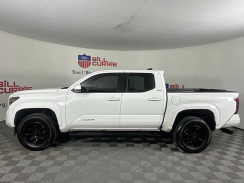 Used 2024 Toyota Tacoma SR5 RWD image 6