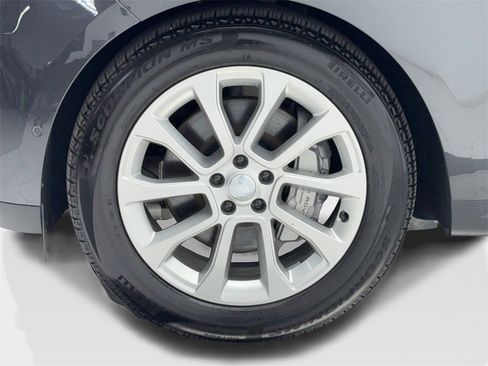 Used 2025 Land Rover Range Rover Sport image 51