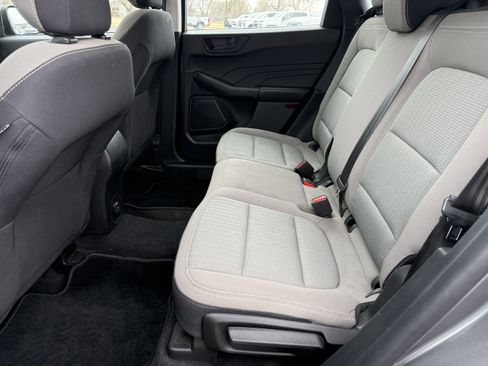Used 2022 Ford Escape S image 8