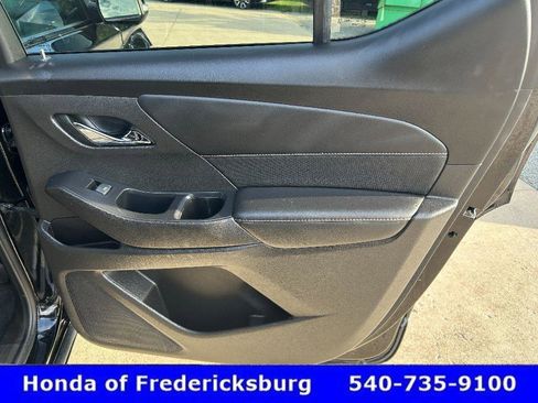 Used 2021 Chevrolet Traverse Premier w/ Redline Edition image 19