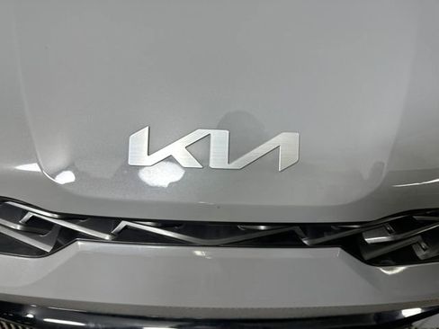 Used 2022 Kia K5 GT-Line w/ GT-Line FWD Premium Package image 9