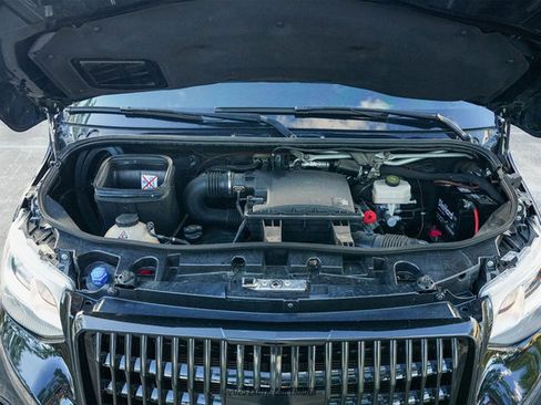 Used 2019 Mercedes-Benz Sprinter 4x4 170 image 15