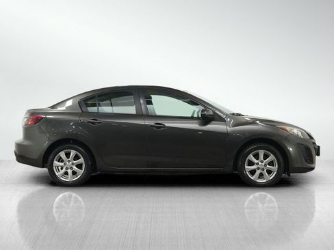 Used 2011 MAZDA MAZDA3 i Touring FWD image 6