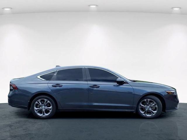 Used 2023 Honda Accord EX image 7