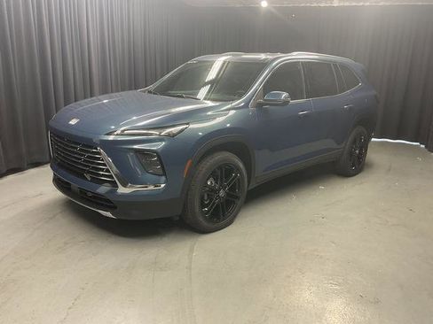 New 2026 Buick Enclave Preferred image 2