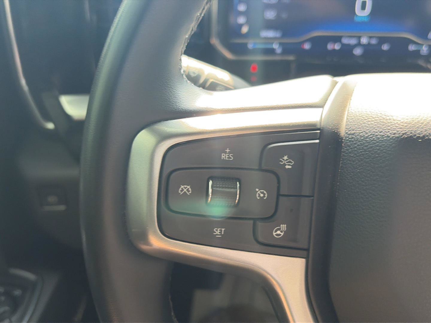 Used 2024 Chevrolet Silverado 2500 LTZ w/ LTZ Plus Package AWD/4WD image 37