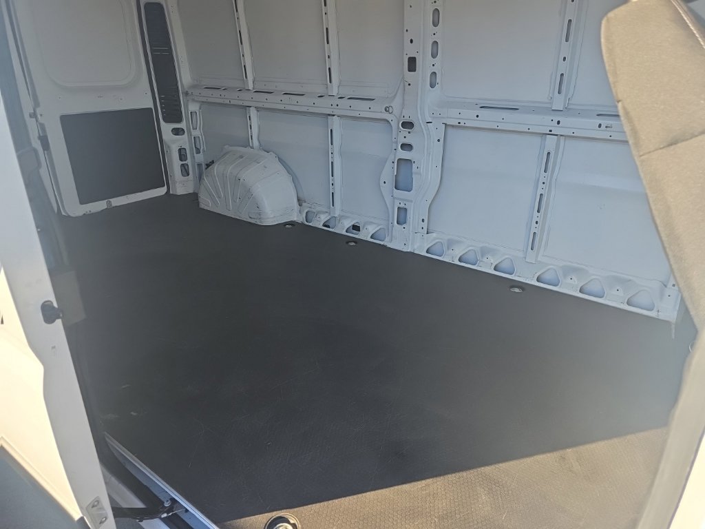 Used 2023 RAM ProMaster 2500 w/ Safety Group FWD image 10