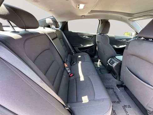 Used 2024 Chevrolet Malibu LT FWD image 32