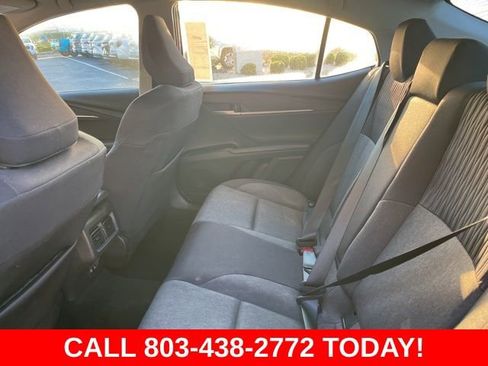 Used 2025 Toyota Camry LE w/ Convenience Package image 12