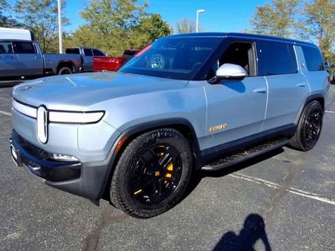 Used 2023 Rivian R1S Adventure Quad AWD/4WD image 4