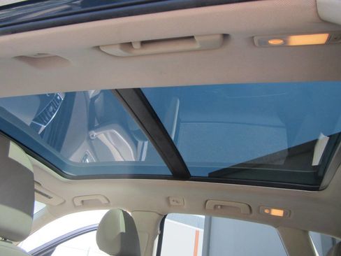 Used 2015 Audi Q5 2.0T Premium Plus w/ Technology Package image 36