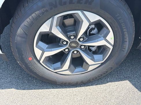 New 2027 Ford Expedition Max Active RWD image 21