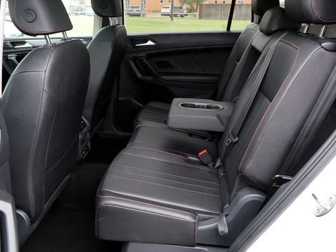 Used 2024 Volkswagen Tiguan Wolfsburg Edition FWD image 28
