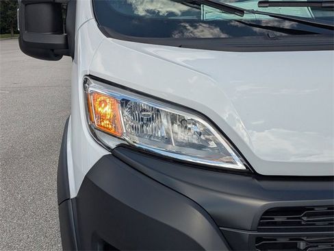 New 2025 RAM ProMaster 2500 w/ Convenience Group image 10